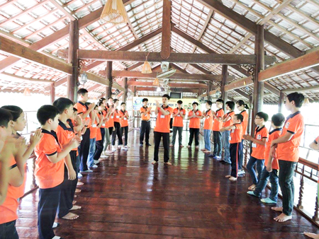 Hoạt động du lịch hè dành cho học sinh, sinh viên