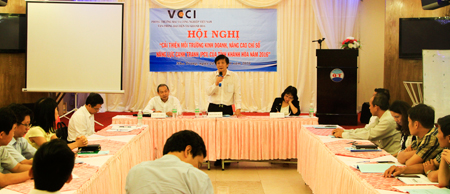 Tìm giải pháp cải thiện môi trường kinh doanh