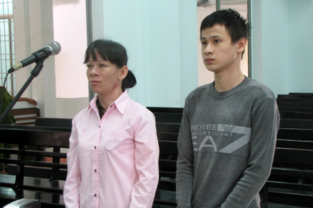 Buôn ma túy, hai mẹ con cùng vào tù