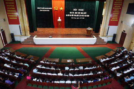 Tổ chức học tập Nghị quyết Đại hội Đảng toàn quốc lần thứ XII cho hơn 2.000 đảng viên