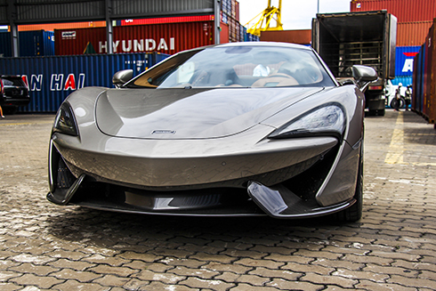 Siêu xe McLaren 570S độc nhất ở Việt Nam