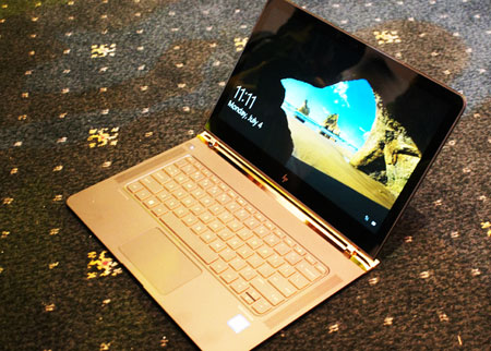 HP trình làng mẫu laptop mỏng nhất thế giới Spectre 13