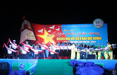 Nha Trang City holds Public Arts Festival 2016