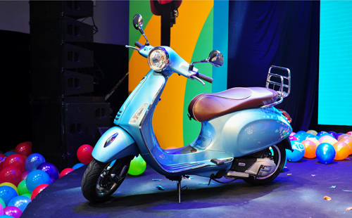 Vespa Primavera 125 mới giá từ 70 triệu tại Việt Nam