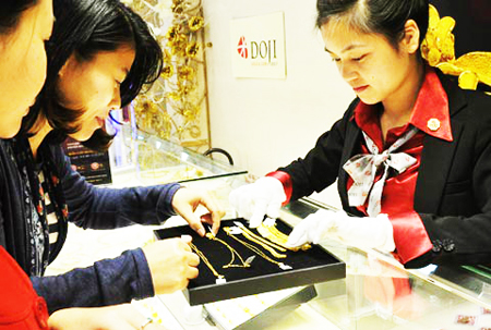 Giảm mạnh, dưới 37 triệu