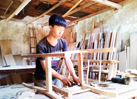 Thu nội địa đạt khá nhưng vẫn lo