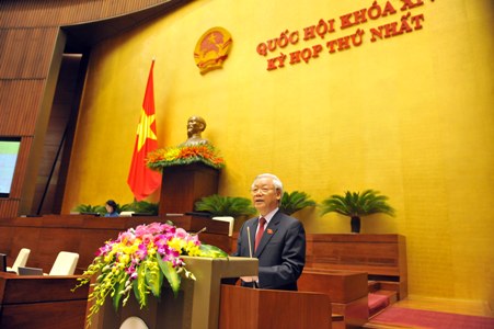 Tổng Bí thư Nguyễn Phú Trọng phát biểu tại phiên khai mạc Kỳ họp thứ nhất, Quốc hội khoá XIV. Ảnh: VGP/Nhật Bắc