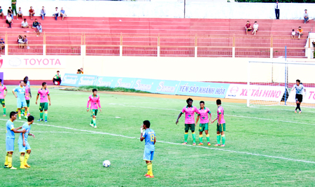 Sanna Khánh Hòa - Biển Việt Nam thường gặp khó khăn khi đối đầu với Đồng Tháp