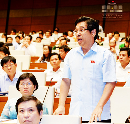  Đại biểu Nguyễn Phước Lộc- TP. Hồ Chí Minh phát biểu tại Hội trường