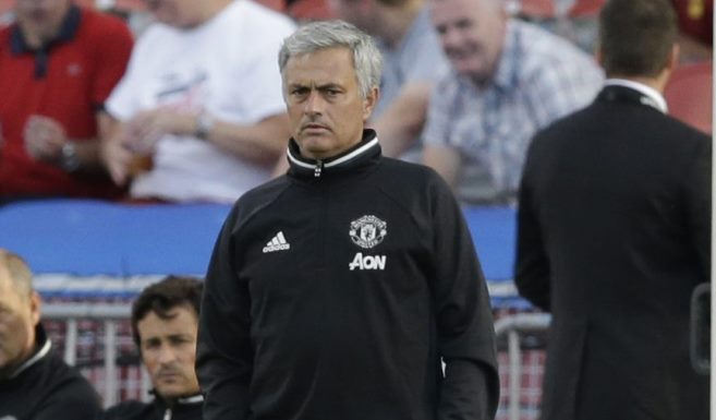 Mourinho không có thời gian để “đánh bạc” với những cầu thủ trẻ.