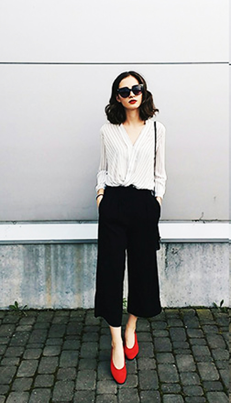 Diện đồ công sở sang chảnh với quần ống rộng