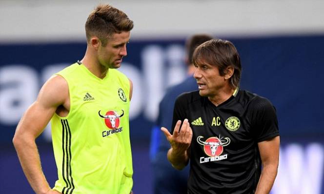 Huấn luyện viên Antonio Conte còn rất nhiều việc phải làm ở tại Chelsea.