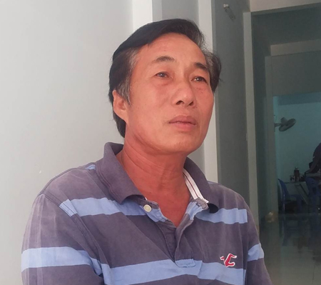 Tàu cá Khánh Hòa cứu 5 ngư dân Quảng Ngãi