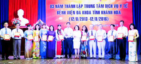 Medical Service Center of Khanh Hoa General Hospital performs 8,000 surgeries