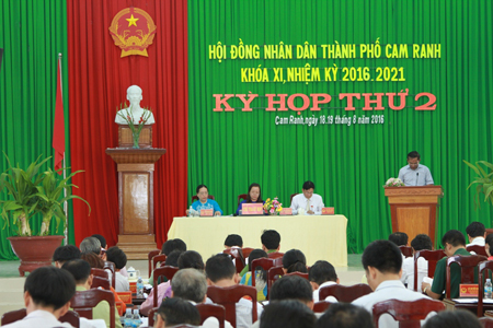 Khai mạc kỳ họp thứ 2 HĐND TP. Cam Ranh
