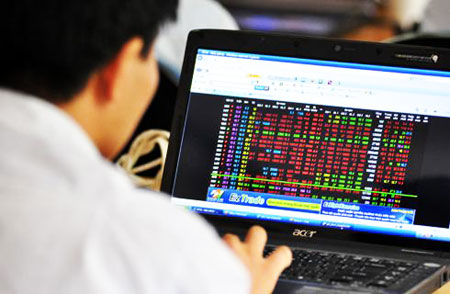 VN-Index tuột mốc 660 điểm