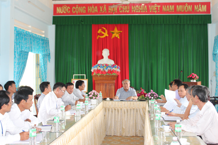 Lãnh đạo tỉnh Khánh Hòa làm việc với xã Vạn Bình