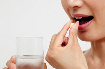 Cần thận trọng khi sử dụng canxi