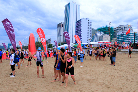 Around more than 500 athletes and 2,000 tourists join Challenge Vietnam.
