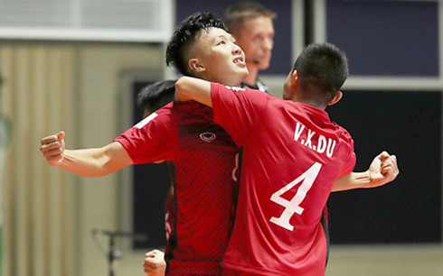 ĐT Futsal Việt Nam tăng 3 bậc trên BXH thế giới