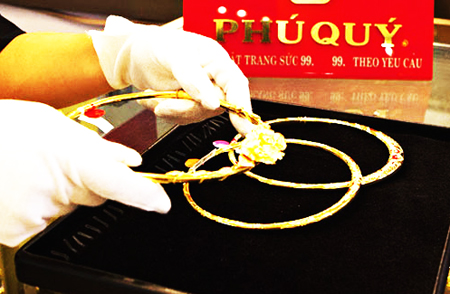 Giá vàng lên cao nhất 2 tuần