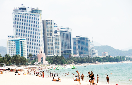 Nha Trang: Còn khó khăn trong quản lý hoạt động du lịch