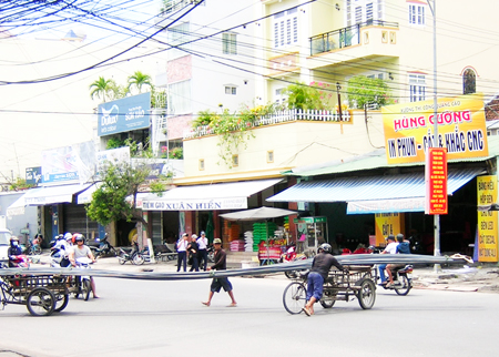 Xe chở sắt nguy hiểm