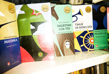 Để văn học Nga "trở lại": Không chỉ là việc xuất bản sách