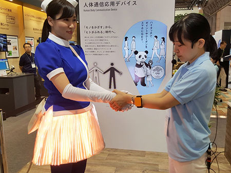 Panasonic trình diễn công nghệ mới tại triễn lãm Ceatec tại Nhật Bản