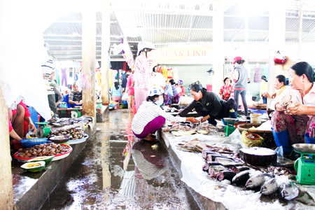 Nha Trang: Nhiều chợ xuống cấp