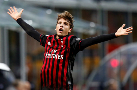 AC Milan hồi sinh với những dòng máu trẻ