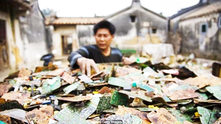 Vàng, bạc trong smartphone bị lãng phí như thế nào?