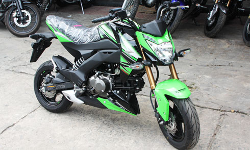 Phiên bản KRT Edition của Kawasaki 125 đầu tiên về Việt Nam. 