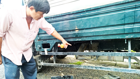 Cảnh giác tội phạm trộm ắc quy xe tải