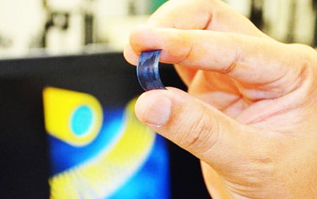 Tìm ra cách chế "siêu pin" sạc vài giây, dùng cả tuần