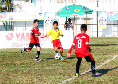 Cám cảnh "con nhà nghèo"