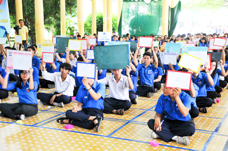 Các thí sinh tham gia hội thi