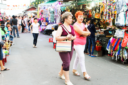 Từng bước đi vào nề nếp