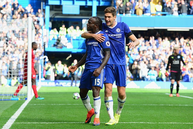 Chelsea bay cao nhờ "đôi cánh" Marcos Alonso và Victor Moses