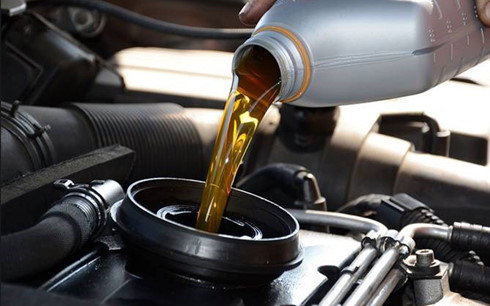 Những điều cần ghi nhớ khi thay dầu động cơ ô tô