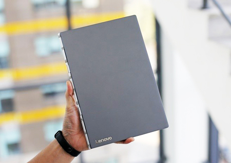 Lenovo Yoga Book - tablet lai kiêm bảng viết điện tử