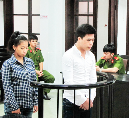 Buôn ma túy, 2 anh em lãnh án