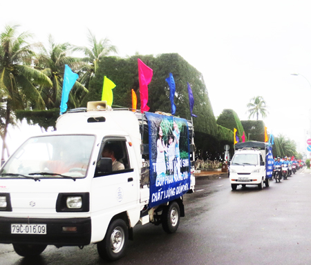 Truyền thông Tháng hành động quốc gia về dân số trên địa bàn TP. Nha Trang