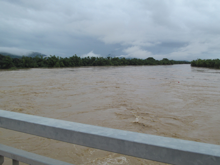 Tin lũ khẩn cấp trên các sông tại Khánh Hòa