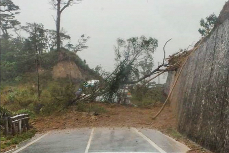 Quốc lộ 27C tiếp tục bị chia cắt