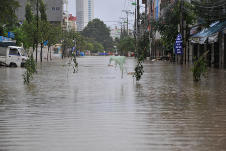 Ngày 17-12, học sinh toàn tỉnh Khánh Hòa nghỉ học