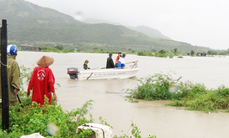 Cam Ranh: Nhiều khu vực ngập nặng