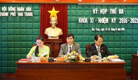 HĐND TP. Nha Trang và TP. Cam Ranh: Khai mạc kỳ họp thứ 3