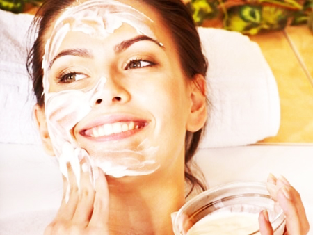 Làm đẹp đơn giản từ đậu nành