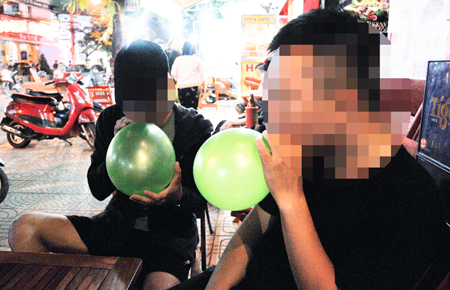 Cẩn trọng với bóng cười